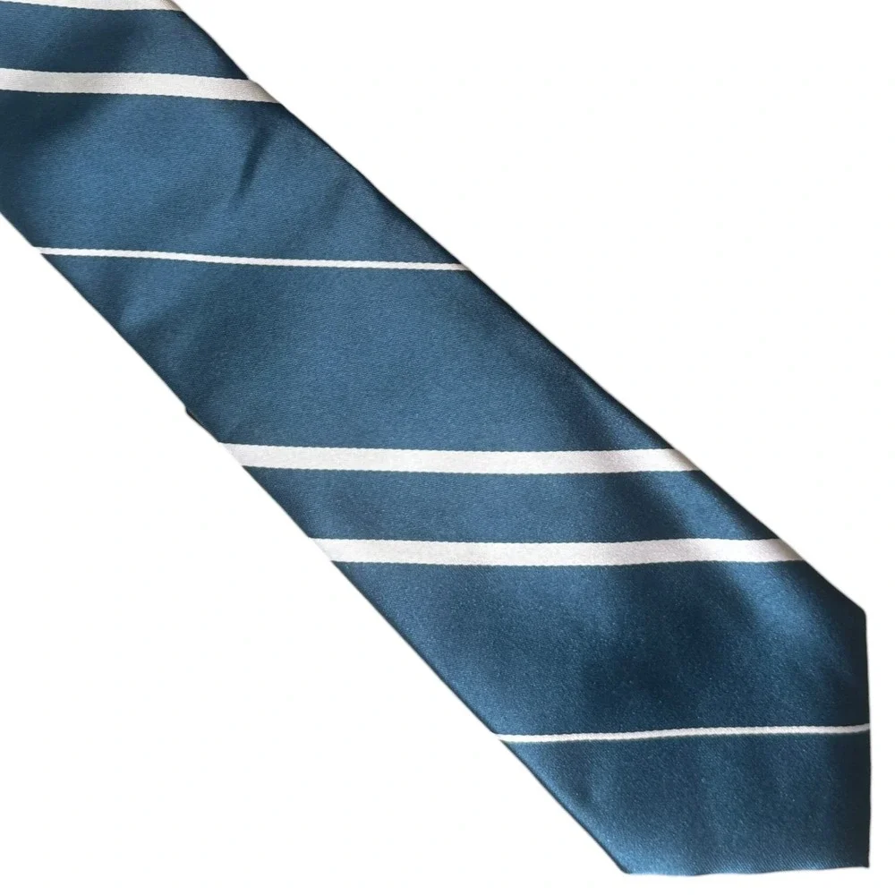 Harry Potter Shop Platform 9 3/4‎ Ravenclaw Blue White Striped Necktie NWT New